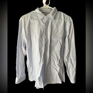 Good threads light blue men’s button down shirt